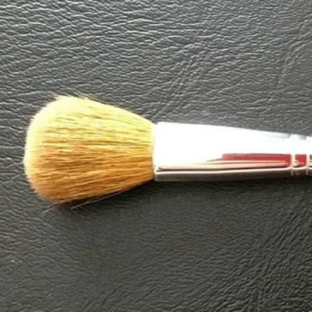 Bare Escentuals Fast & Flawless Blending Brush - Brand New.